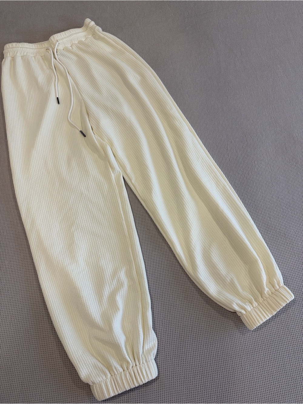 Cider Cream Ribbed Drawstring Joggers - Picture 3 of 9